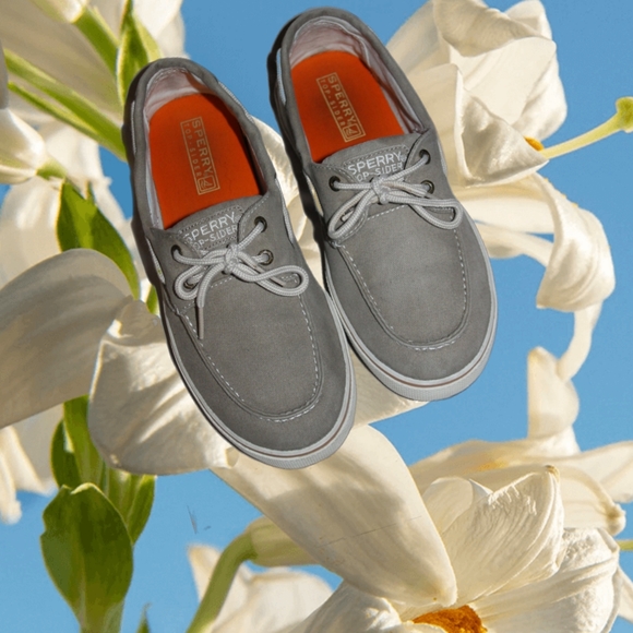 Sperry Top-Sider "Halyard" Shoes - Picture 2 of 16